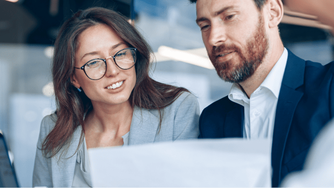 Workers-responding-at-work (2)