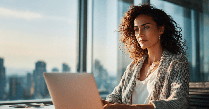 image-woman-using--laptop